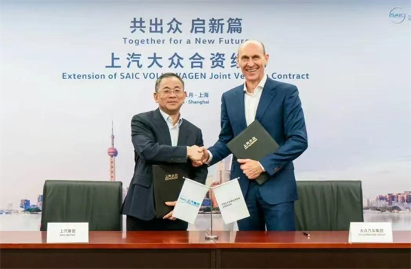 上汽華為開(kāi)創(chuàng)最聰明的“界”！