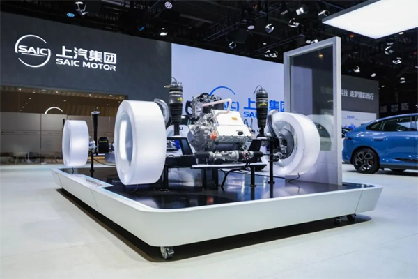 上汽牽手華為，智能汽車市場(chǎng)迎來(lái)“黃金搭檔”
